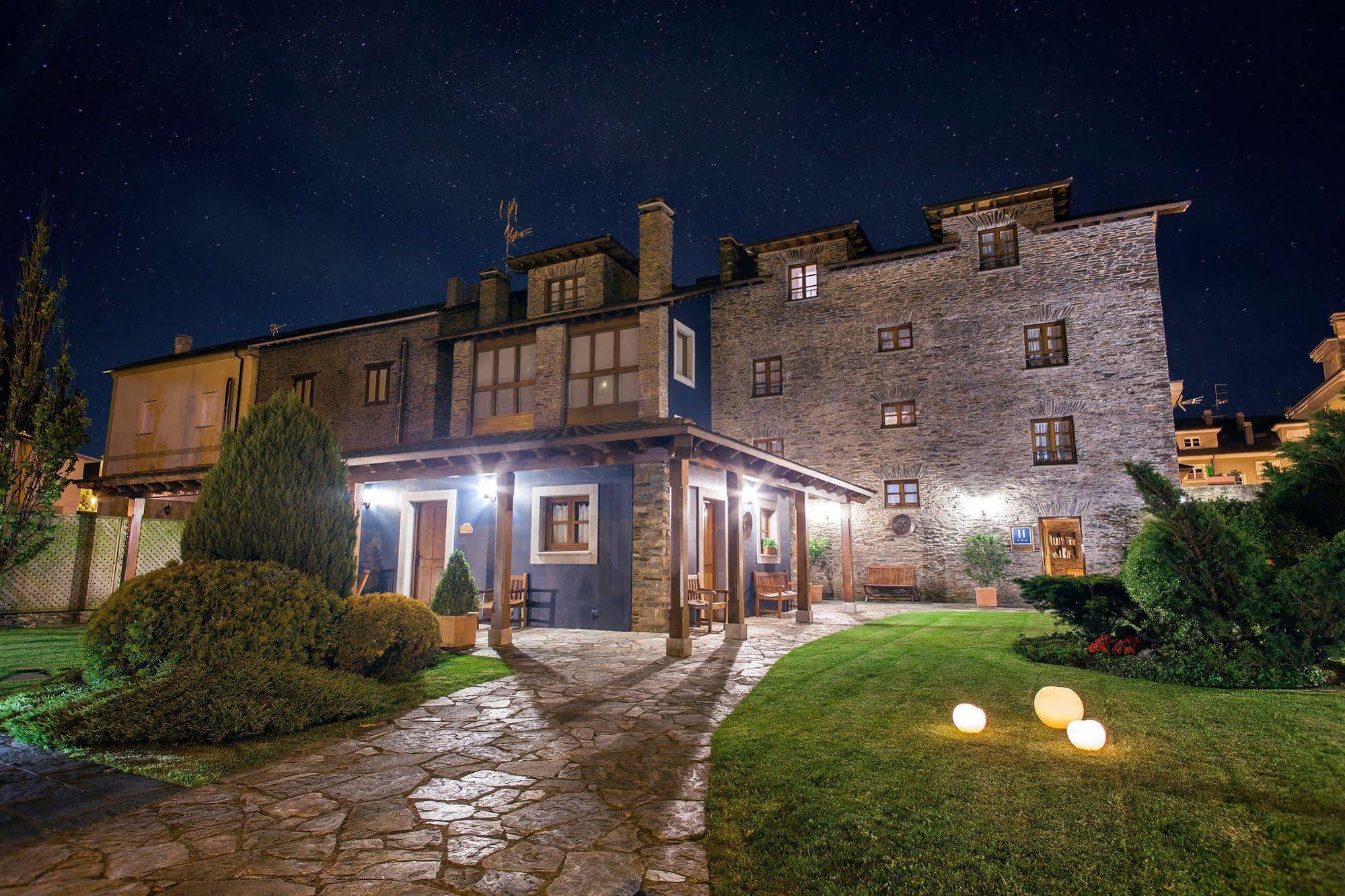 Hotel Pleamar Пуерто-де-Веґа Екстер'єр фото